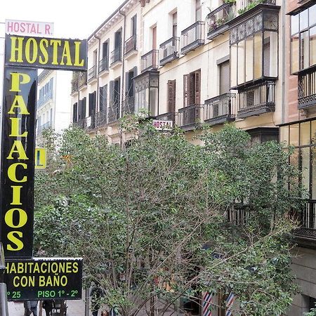 Hotel Hostal Palacios Fuencarral Madrid Esterno foto