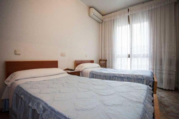 Hostal Palacios Fuencarral Madrid Esterno foto